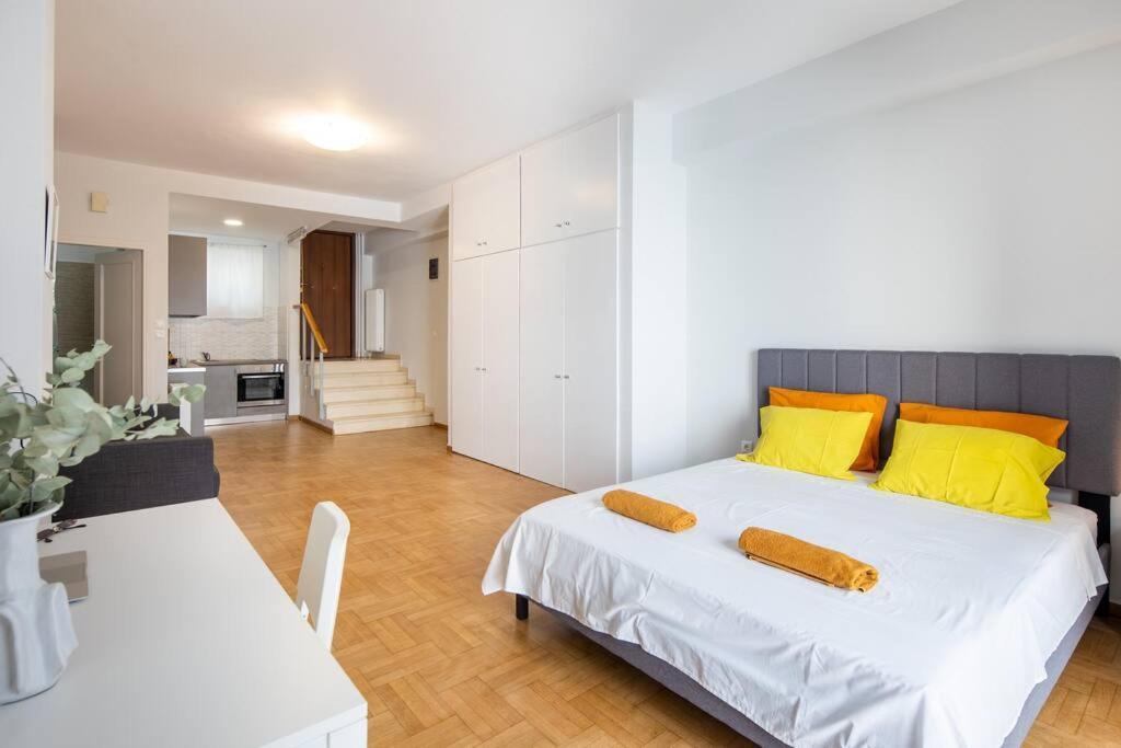 Newly Renovated, Quiet & Central Apartment In Kolonaki Athen Eksteriør billede